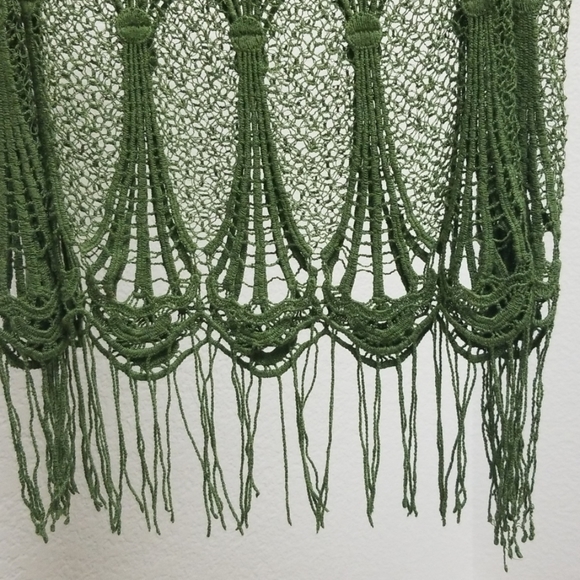 Top - Picture 3 of 3